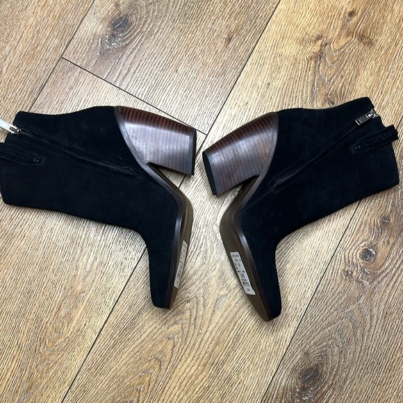 NWOB Sam Edelman Agnes Black Suede Western Bootie Size 8 1/2 - Picture 4 of 10